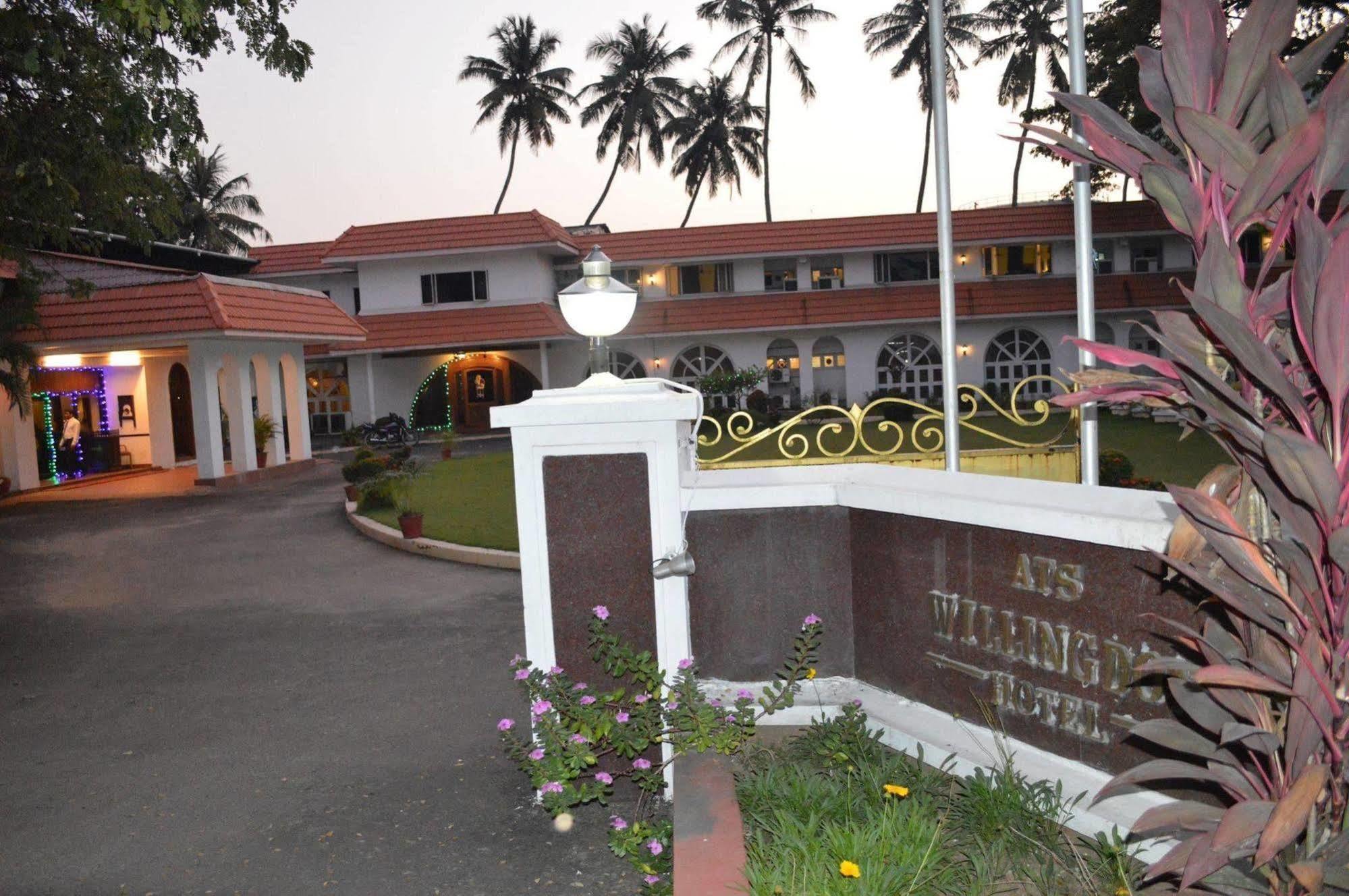 Ats Willingdon Hotel Kochi Zewnętrze zdjęcie